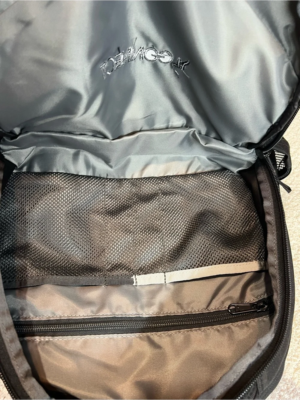 The North Face Stalwart Travel School Hiking Laptop Backpack Gray Black
